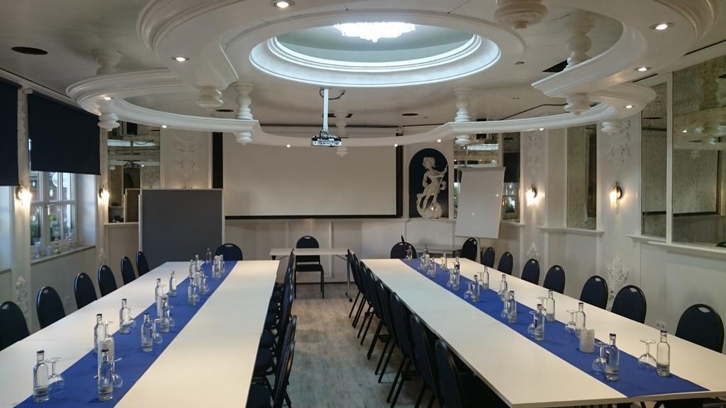Unterföhring Hotel Garni Zum Gockl מראה חיצוני תמונה